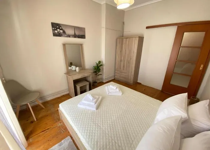 דירה Unique In The Center